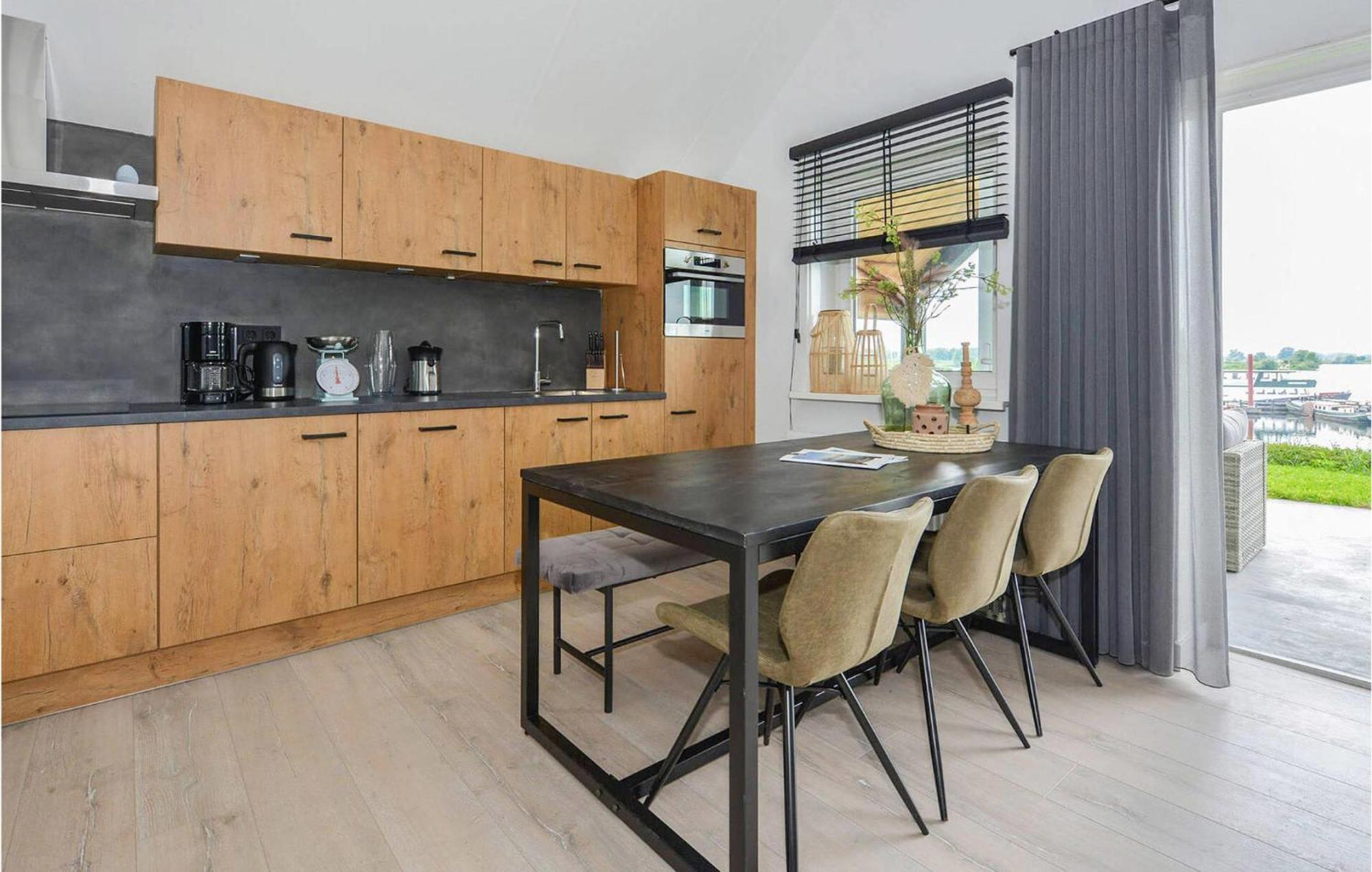 3 Bedroom Gorgeous Home In Kerkdriel Exteriér fotografie
